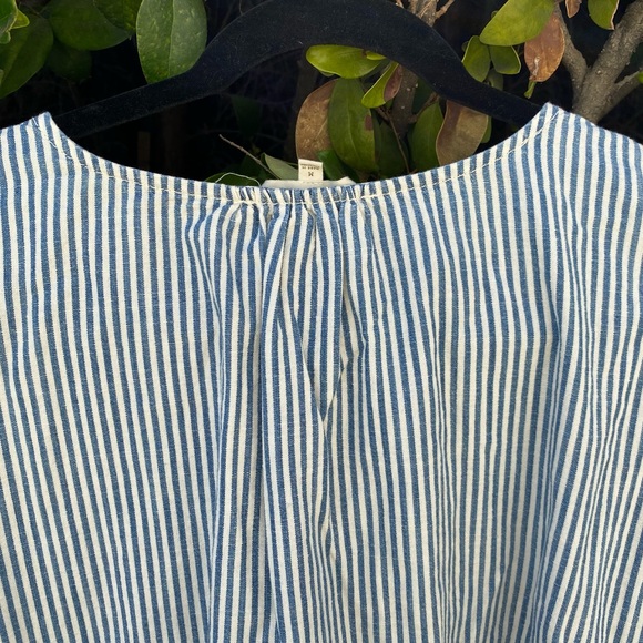 EUC Madewell Striped Convertible Cold Shoulder Top - Picture 8 of 8
